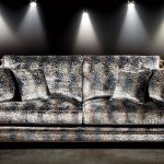 Stylowa, dwuosobowa sofa, ręcznej produkcji z Angli, Beowulf.