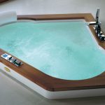 wanna-narozna-jacuzzi-z-hydromasazem-herbec